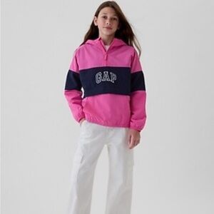 NWT blue GAP logo spring anorak jacket magenta for tweens and teens